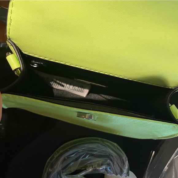 Aldo Papioni bright green mini crossbody purse - Picture 3 of 8
